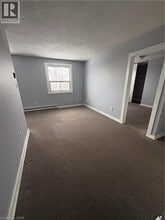 524 Main St W in Grimsby, ON - Building Photo - Building Photo