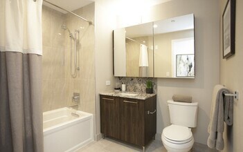 798 N Hudson Ave in Chicago, IL - Building Photo - Building Photo