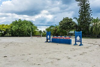 13409 60th St S in Wellington, FL - Building Photo - Building Photo