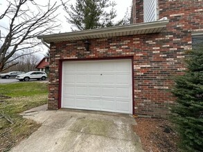 4029 Station Rd in Erie, PA - Foto de edificio - Building Photo