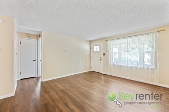 4502 S Gold Ave in Wichita, KS - Building Photo - Building Photo