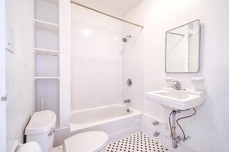 676 Degraw St in Brooklyn, NY - Building Photo - Building Photo