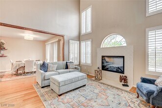 7808 Bluewater Dr in Las Vegas, NV - Building Photo - Building Photo