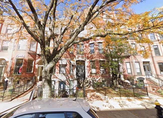 291 Newbury St, Unit 2r