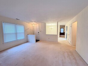 2441 Hunts Neck Trail in Virginia Beach, VA - Building Photo - Building Photo