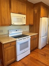 7 Floyd Pl in East Norwich, NY - Building Photo - Building Photo