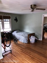 800 S Vine St in Urbana, IL - Building Photo - Building Photo