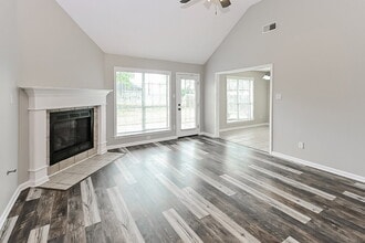 1439 Clockshop Dr in Hernando, MS - Building Photo - Building Photo