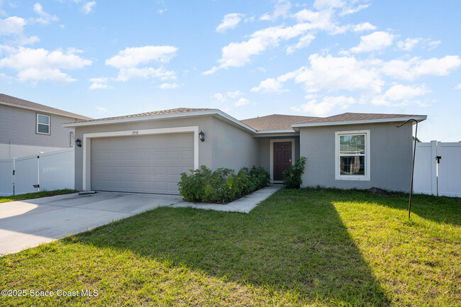 2938 Tishman Rd SE in Palm Bay, FL - Building Photo - Building Photo