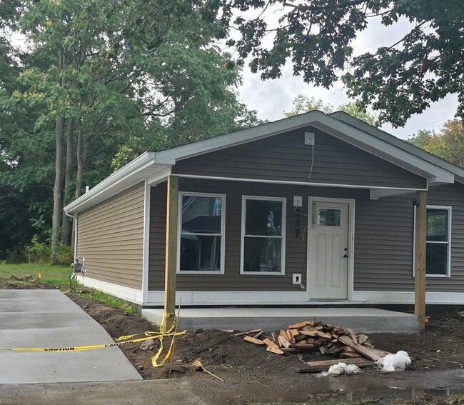 property at 307 N Van Dorn St