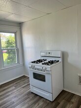 14 N Main St, Unit 3 in Bessemer, PA - Building Photo - Building Photo