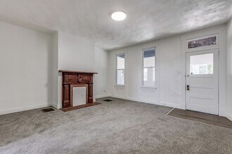 710 Excelsior St in Pittsburgh, PA - Building Photo - Building Photo