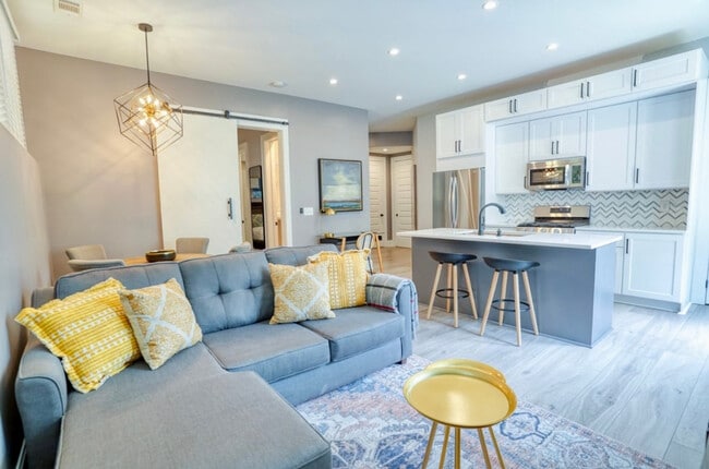 874 Durant Pl NE in Atlanta, GA - Building Photo - Building Photo