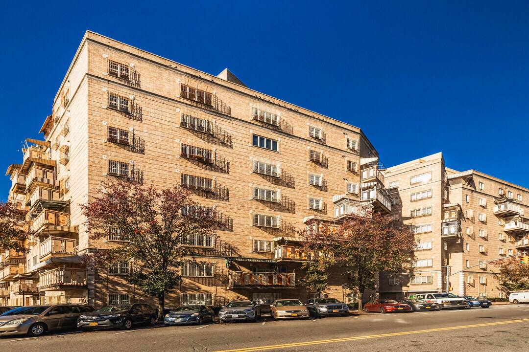570 Wythe Ave in Brooklyn, NY - Foto de edificio