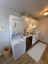 7519 146th St SW in Lakewood, WA - Building Photo - Building Photo