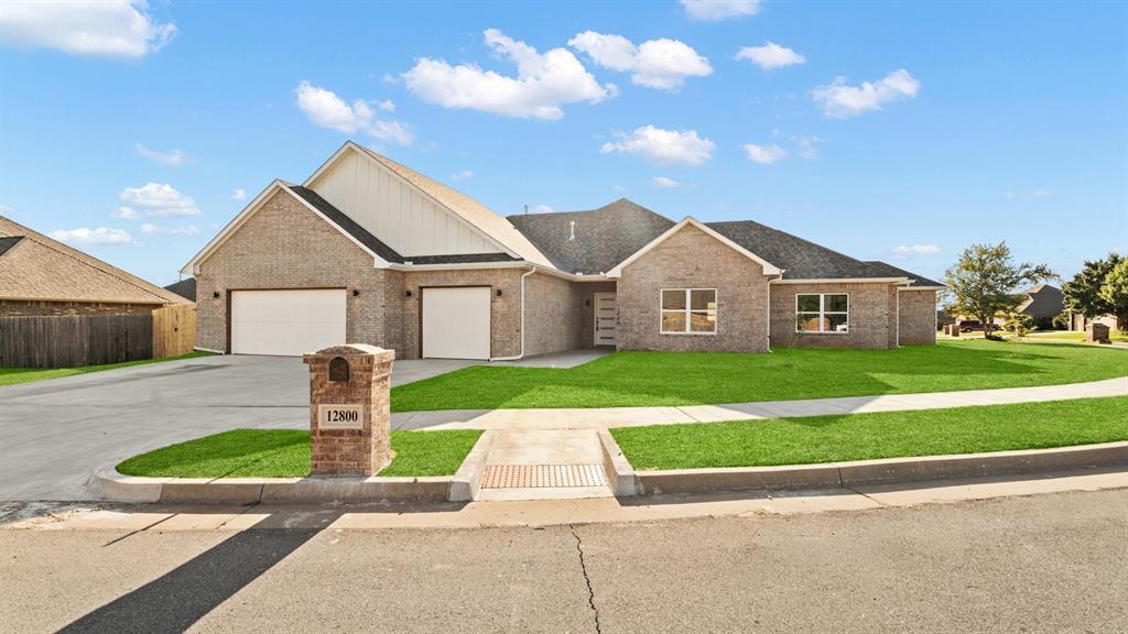 12800 NW 6th St in Yukon, OK - Building Photo