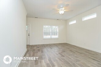 5336 Nancy Seward Dr in Murfreesboro, TN - Foto de edificio - Building Photo