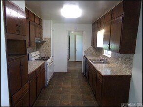 129 Saunders Dr in North Little Rock, AR - Building Photo - Building Photo