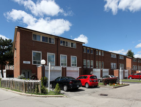 1797 Martin Grove Rd in Toronto, ON - Building Photo - Building Photo