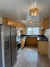 423 2nd St in Hermosa Beach, CA - Building Photo - Building Photo