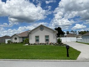 2509 NE 42nd Rd in Ocala, FL - Building Photo - Building Photo