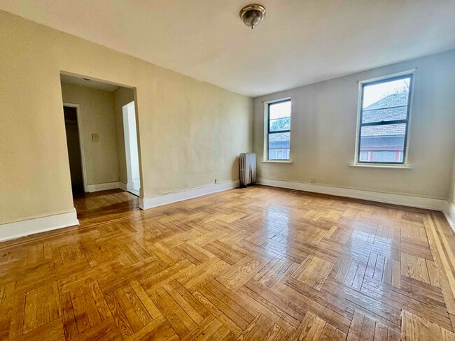 property at 22 N Columbus Ave