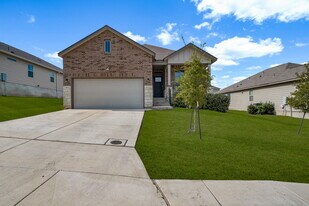 3637 Black Cloud Dr in New Braunfels, TX - Building Photo
