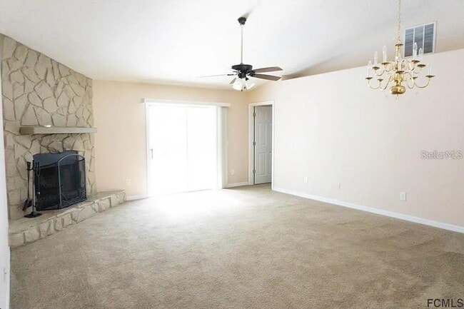 4 Ricardo Pl in Palm Coast, FL - Building Photo - Building Photo