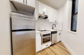 2785 Broadway in New York, NY - Building Photo - Building Photo