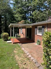 3119 Cardinal Ln in Hendersonville, NC - Building Photo - Building Photo