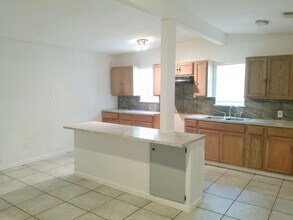 2701 Nemec St in Corpus Christi, TX - Building Photo - Building Photo