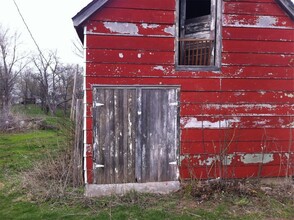 510 E Lake St in Marceline, MO - Building Photo - Building Photo