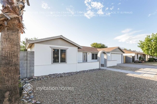 13027 N 37th Pl in Phoenix, AZ - Building Photo - Building Photo