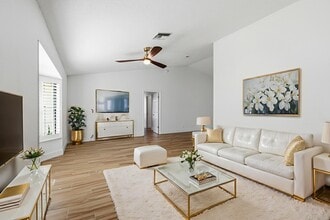 2700 Yarmouth Dr in Wellington, FL - Building Photo - Building Photo