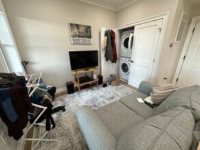 14 Mount Hood Rd, Unit 1 in Boston, MA - Building Photo - Building Photo