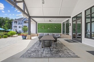Lantower Garrison Park in Charlotte, NC - Building Photo - Building Photo