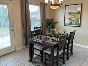 3909 SW Surrey Ave in Bentonville, AR - Building Photo - Building Photo