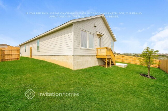 14307 Fulling Ml in San Antonio, TX - Building Photo - Building Photo