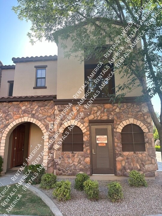 4777 S Fulton Ranch Blvd in Chandler, AZ - Foto de edificio