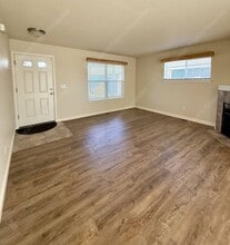 61039 Borden Dr in Bend, OR - Building Photo - Building Photo