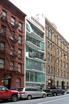 343 W 16th St in New York, NY - Building Photo