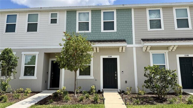property at 3244 Skyline Lp