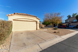 15637 N 20th Ave in Phoenix, AZ - Building Photo - Building Photo