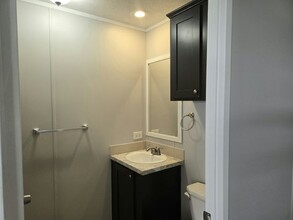 7210 Greenbrier Village Rd in Lakeland, FL - Building Photo - Building Photo