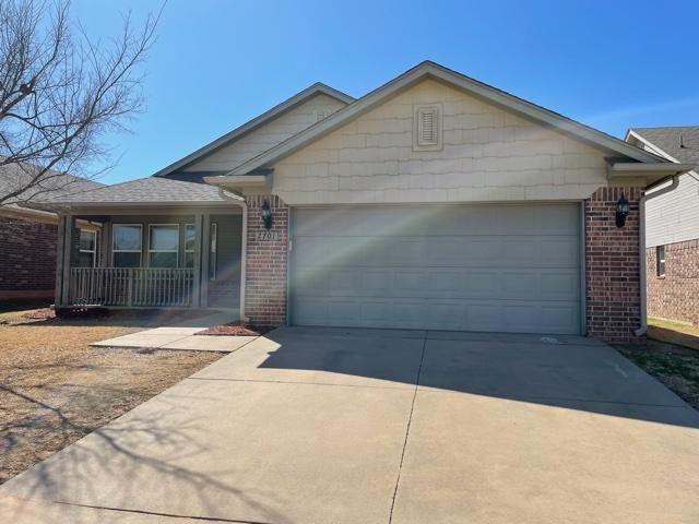 2701 Fawn Lily Rd in Oklahoma City, OK - Building Photo