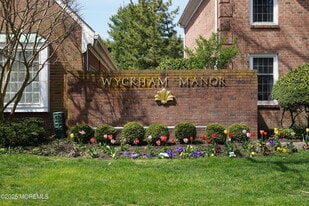 18 Wyckham Rd in Spring Lake, NJ - Building Photo