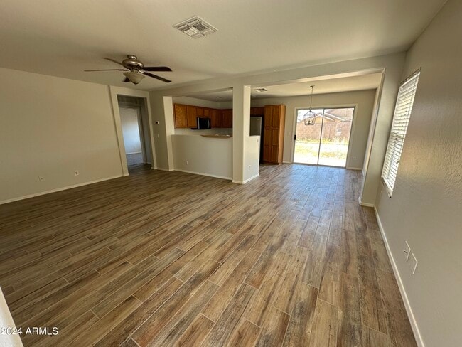 12621 W Myer Ln in El Mirage, AZ - Building Photo - Building Photo