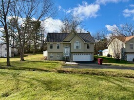 1718 Concord St in Johnson City, TN - Building Photo