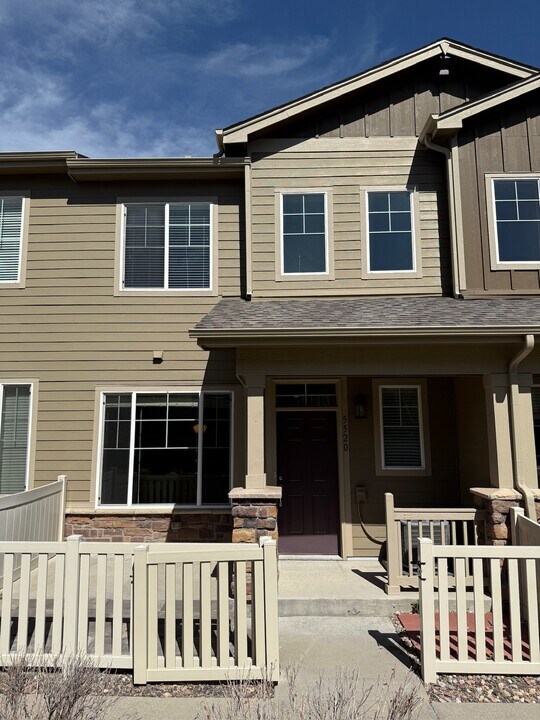 5520 W 72nd Pl in Westminster, CO - Building Photo