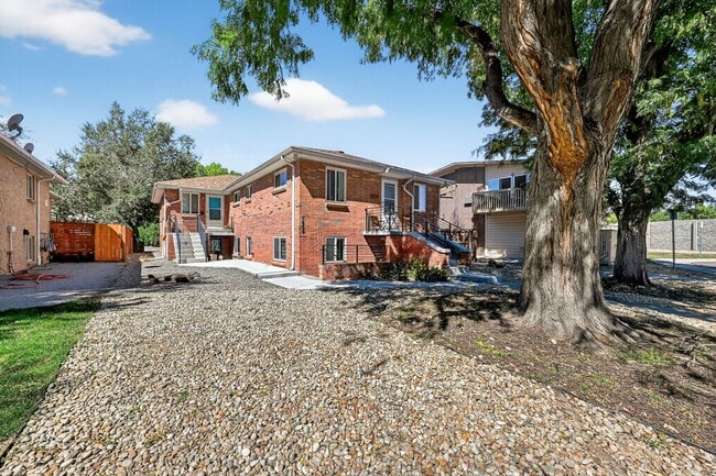 1857 S Jackson St, Unit 1859 in Denver, CO - Foto de edificio - Building Photo